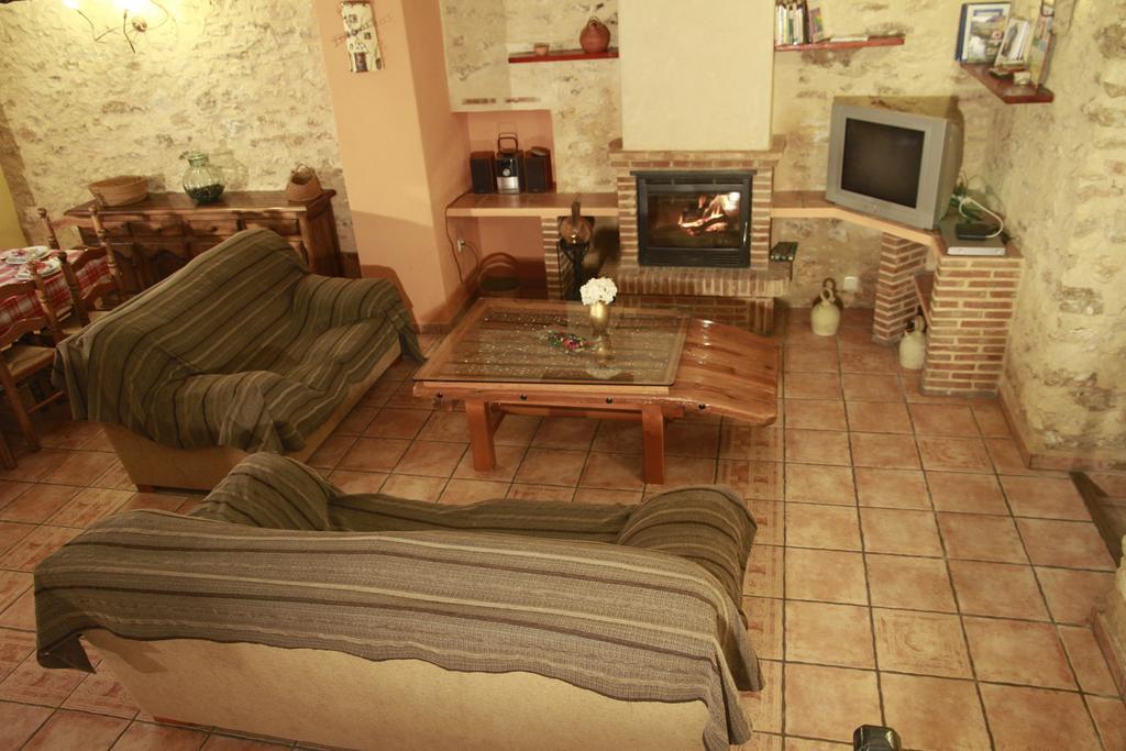 Casas Rurales Tio Segundo Carcelen Room photo